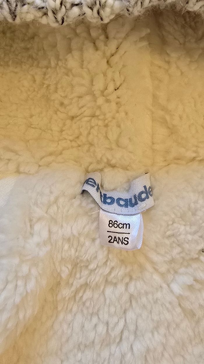 NEUF non porté 🏷😍 superbe veste/gilet zippée 2ans garçon 😍🤩💙 - photo numéro 2