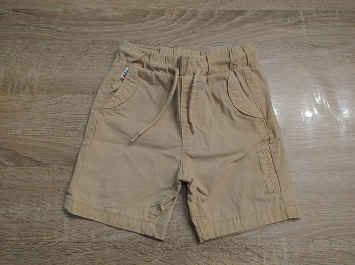 Short 2-3 ans