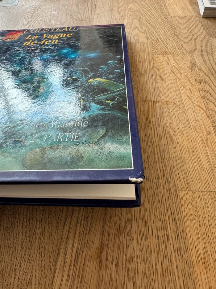 Le Mystère de l'Atlantide, tome 2 : La Vague de feu - photo numéro 2