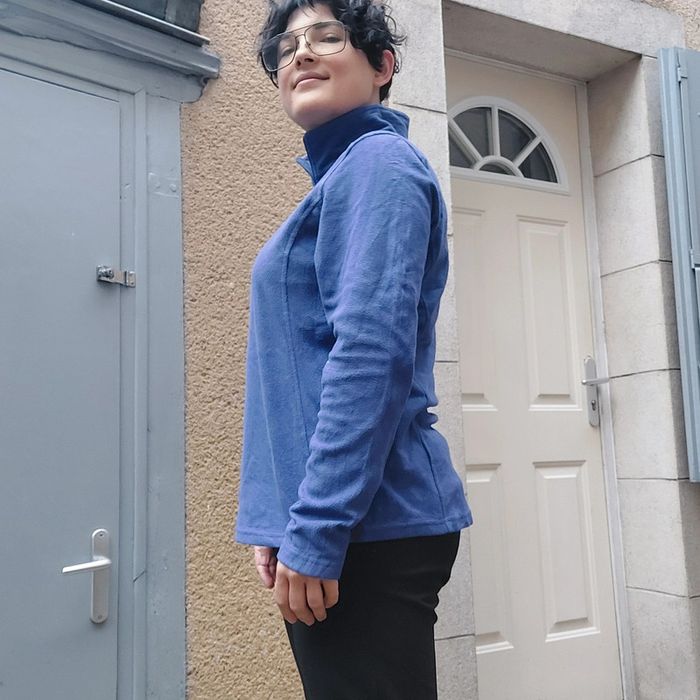 Superbe pull tnf L femme - photo numéro 3