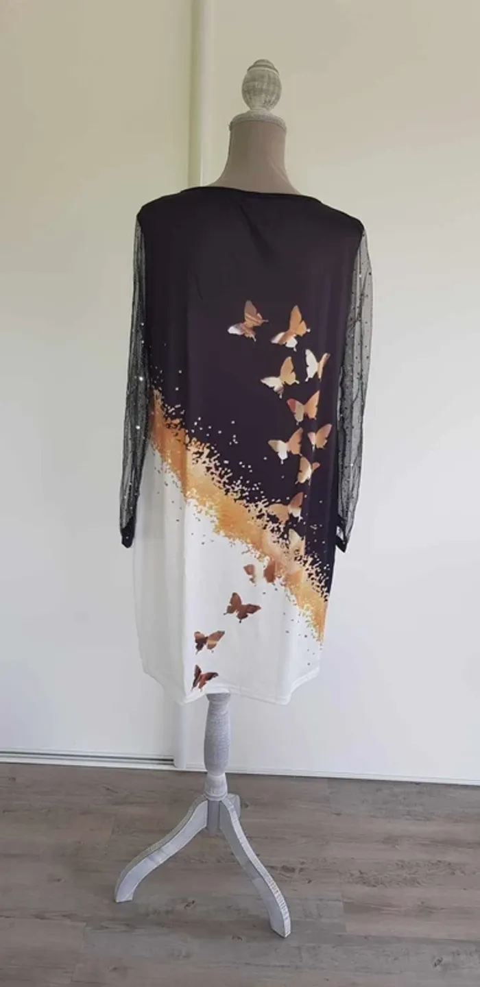 Robe manches transparente à paillettes - photo numéro 3
