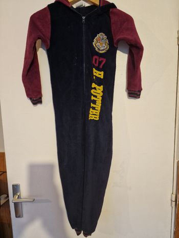 Pyjama 1 piece.