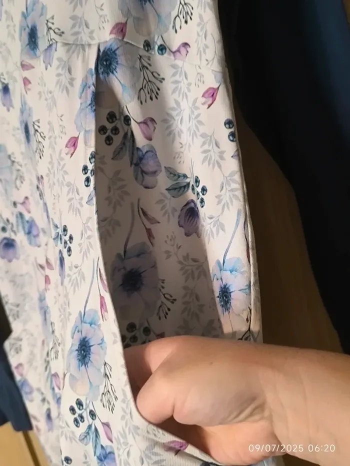 Robe bleu fleurie (L 40/42) - photo numéro 3