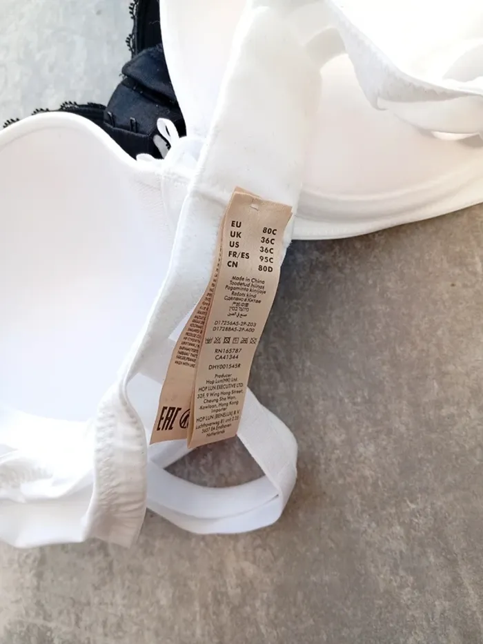 Lot de 2 soutien gorge neufs - photo numéro 6