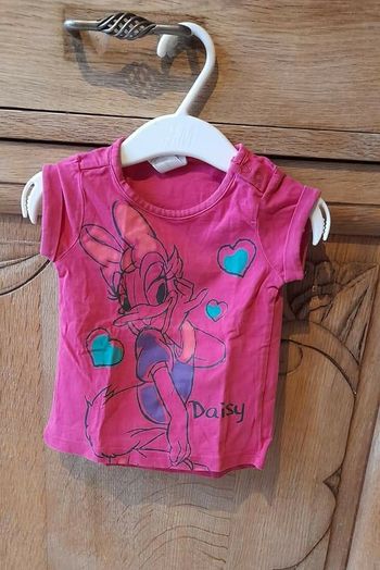 Lot de 7 t-shirts fille 74