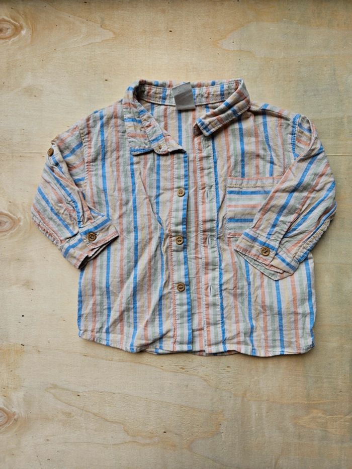 Chemise h&m taille 6 mois