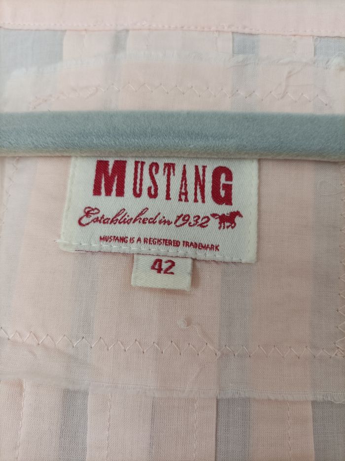 Haut Mustang taille 42 - photo numéro 2