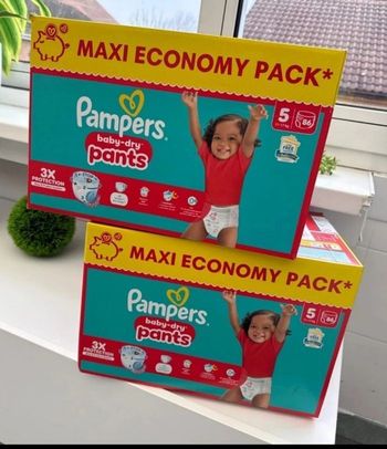 172  Couches Pampers taille 5 pants lot de 2 cartons neufs 