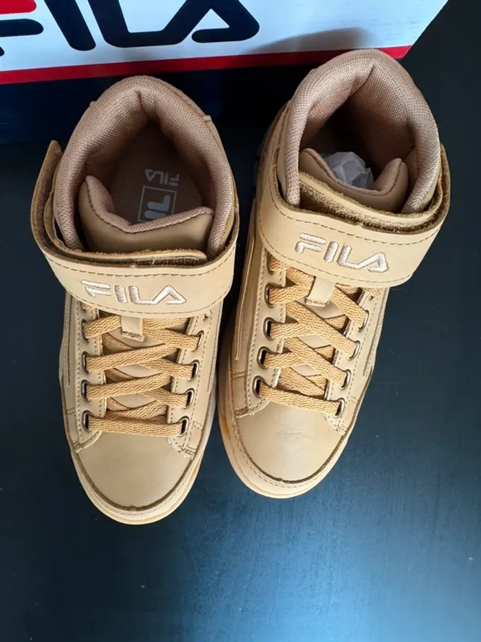 Fila D2 Disruptor Clay Mid Chipmunk taille 37 neuves - photo numéro 5