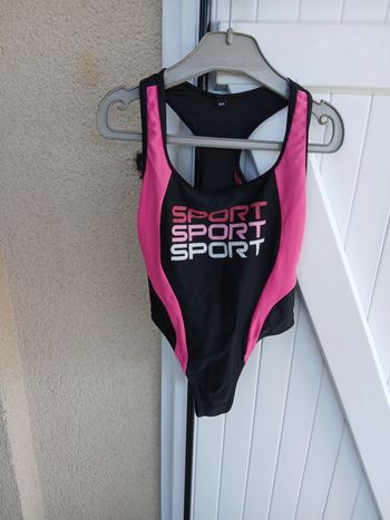 Maillot de bain filles 1 pièce 8 ans