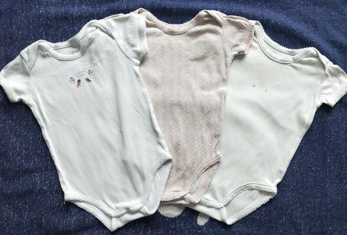 Lot 3 bodies 18mois Bout'chou