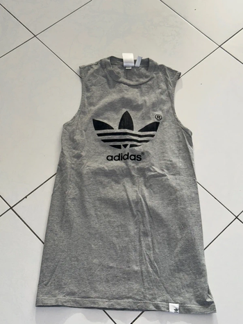 Robe Adidas