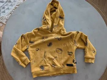 Sweat à capuche jaune moutarde Okaïdi 4 ans garçon