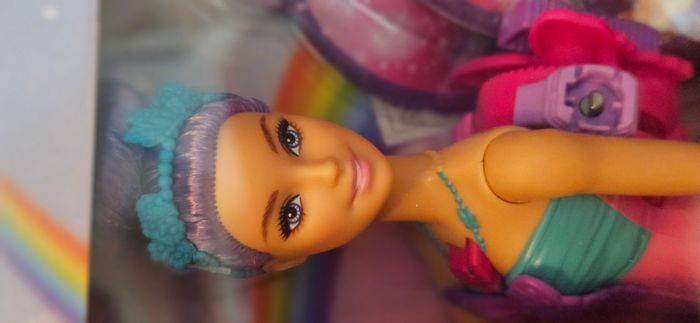 Poupée Barbie De Danseuse à Papillon -  Poupée 2 en 1 - photo numéro 2