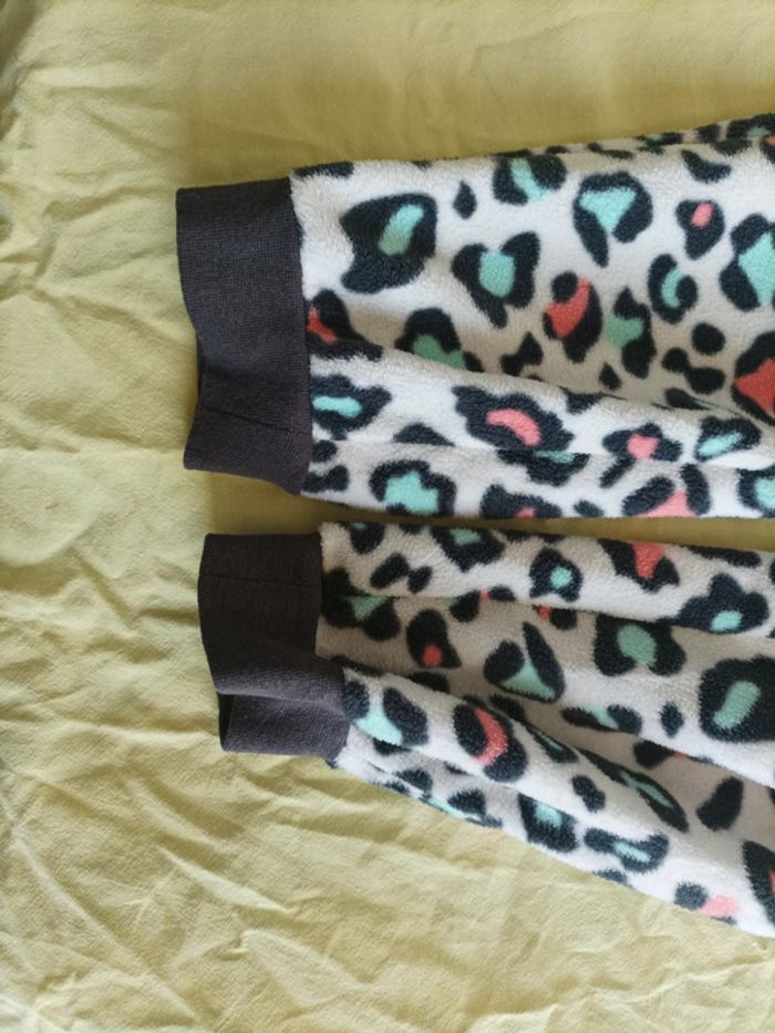 Pilou pilou 10/12 ans - photo numéro 2