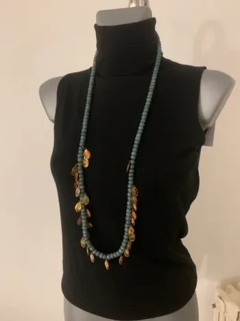 Collier long