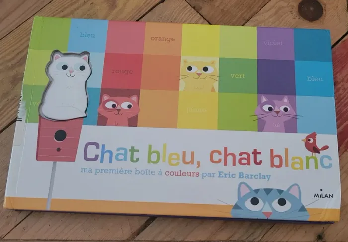 Chat bleu, chat blanc