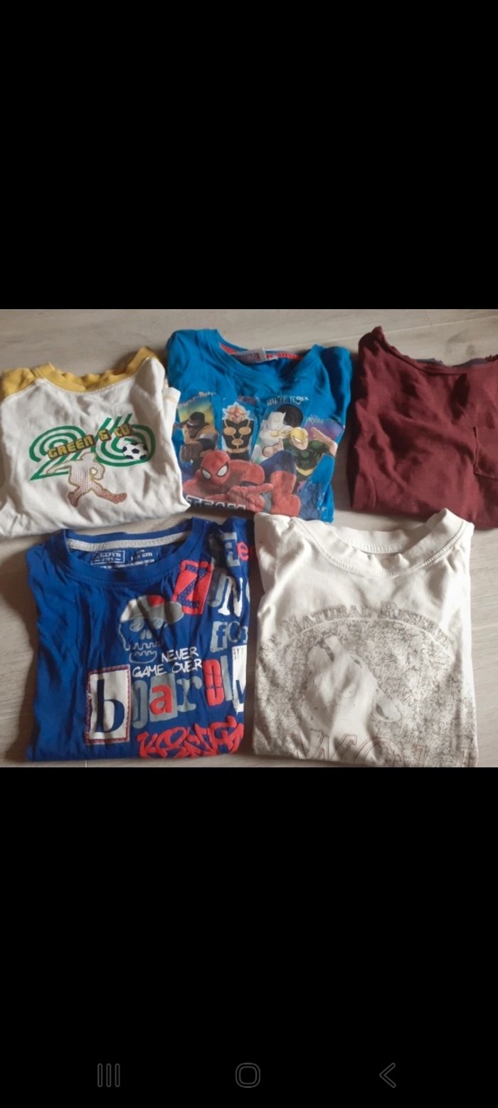 Lot tee-shirts manches longues 6 ans