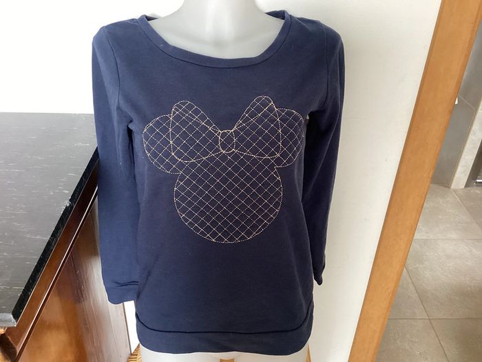 Pull / sweat-shirt,marine « Disney « taille M