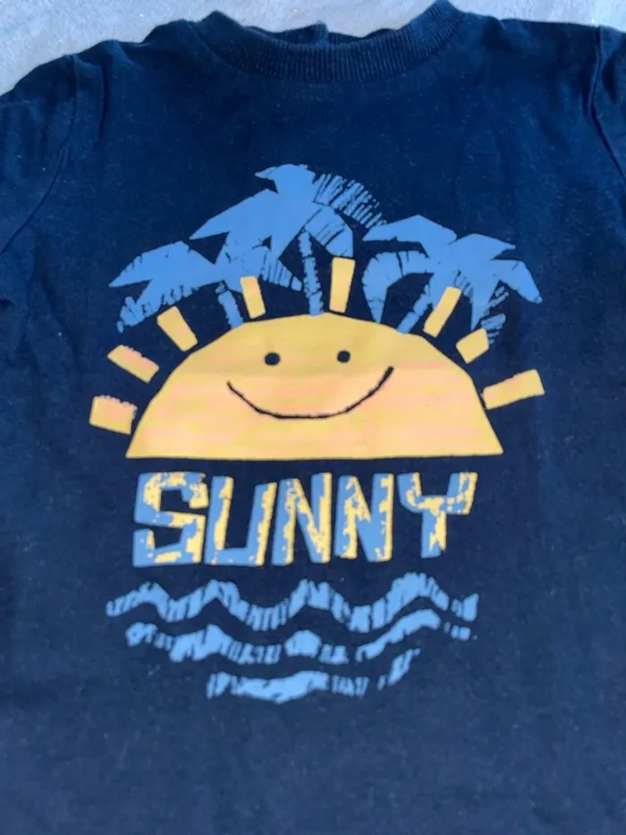 Tee shit Kiabi 12 mois - photo numéro 3