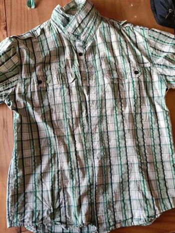 Chemise  a  carreaux verts