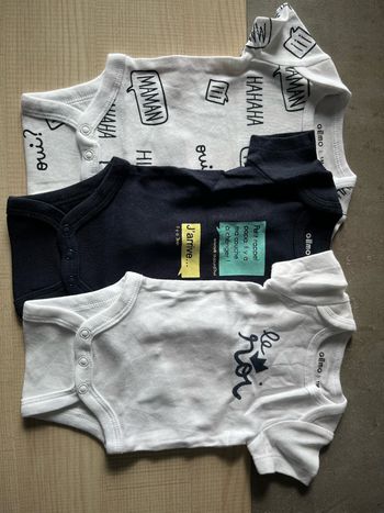Lot de 3 bodies