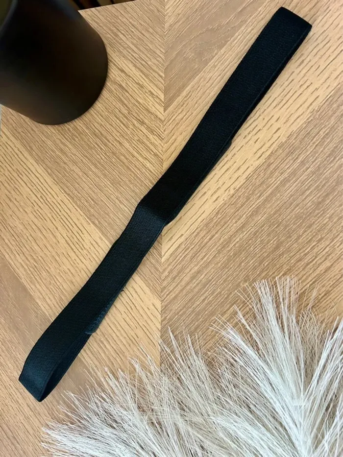 Magnifique ceinture noir et doré forme feuille taille ajustable neuf - photo numéro 4