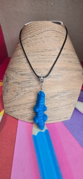 Collier crocodile bonbon fimo