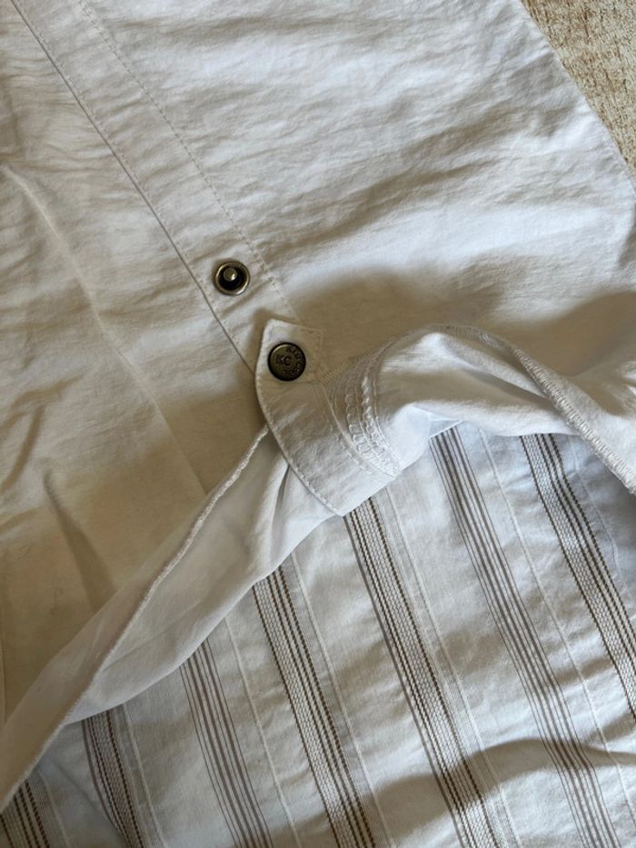 Robe et t-shirt - photo numéro 7