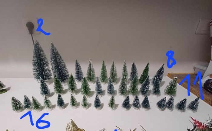 Gros lot : sapins, couronne,  bouquets artificiels...pour créateur, loisirs créatifs - photo numéro 5