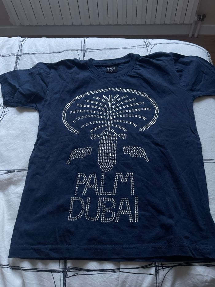 TEE shirt manches courtes