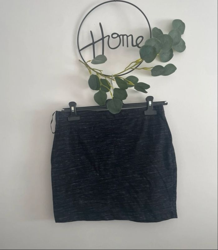 🌸Jupe grise Kiabi taille M 37cm 🌸