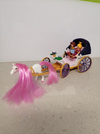 Playmobil Calèche, cheval, figurines 
