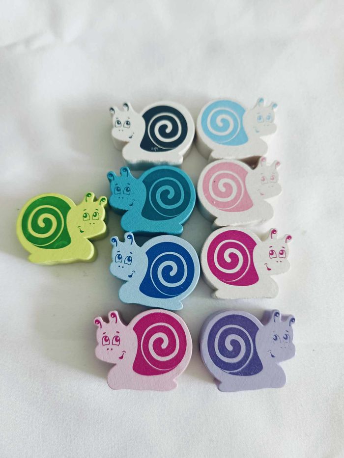 Perle en bois escargots