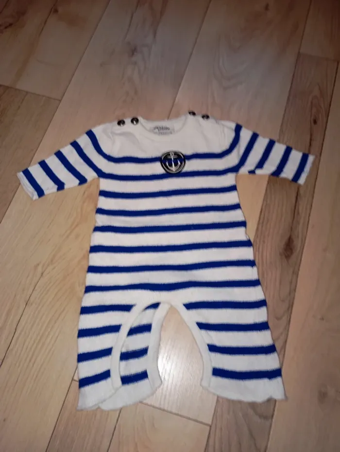 Lot de vêtements taille 3 mois - photo numéro 2