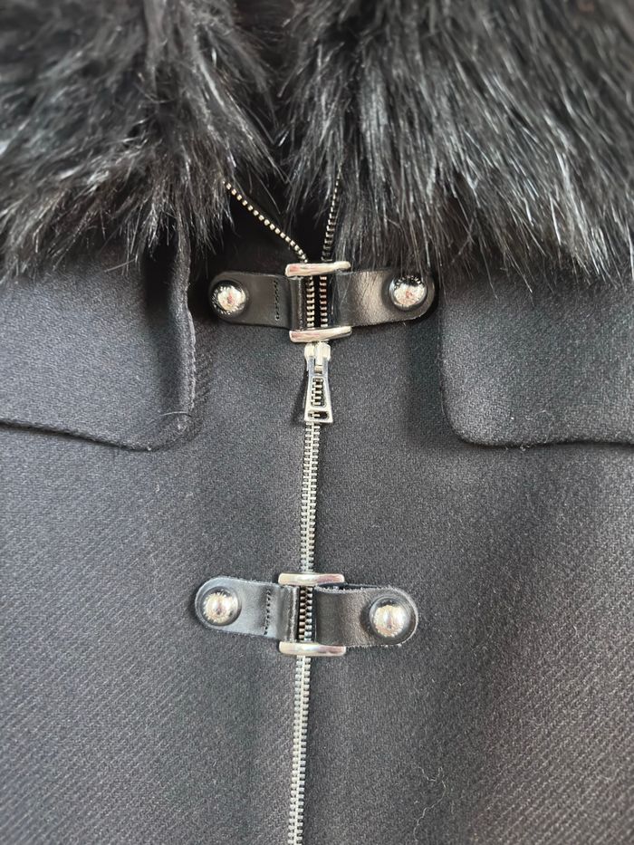 Zara manteau noir à capuche fausse fourrure taille XS - photo numéro 5