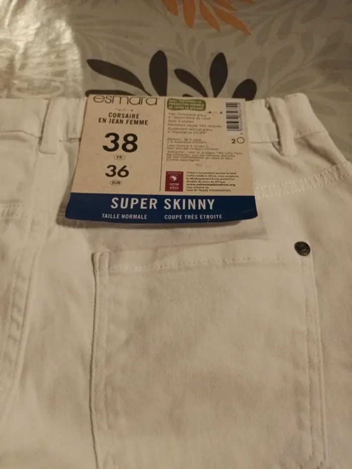 Pantacourt jeans skinny taille 38 - photo numéro 2