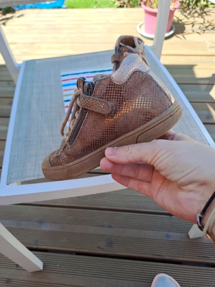 Chaussures Bellamy Taille 25 - photo numéro 2
