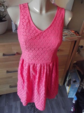 jolie robe new look 36