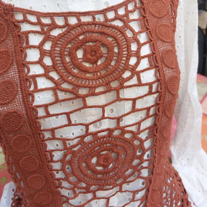 Joli top en crochet pour 36 ou 38 - photo numéro 2