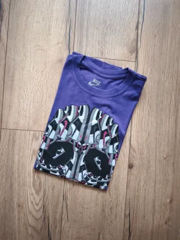 T-shirt Nike