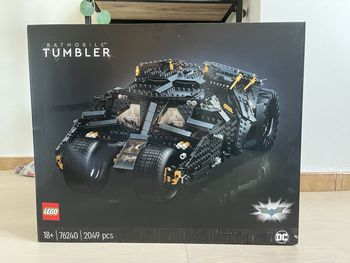 LEGO DC Batman: DC Batman La Batmobile Tumbler (76240)