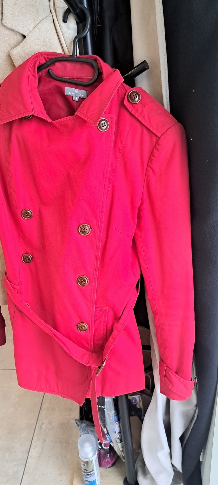 Trench rouge - photo numéro 4