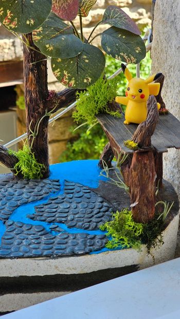 Super figurine Pokemon pikachu