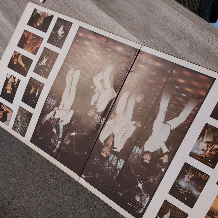 Saturday night fever, vinyle double album  1977 - photo numéro 3