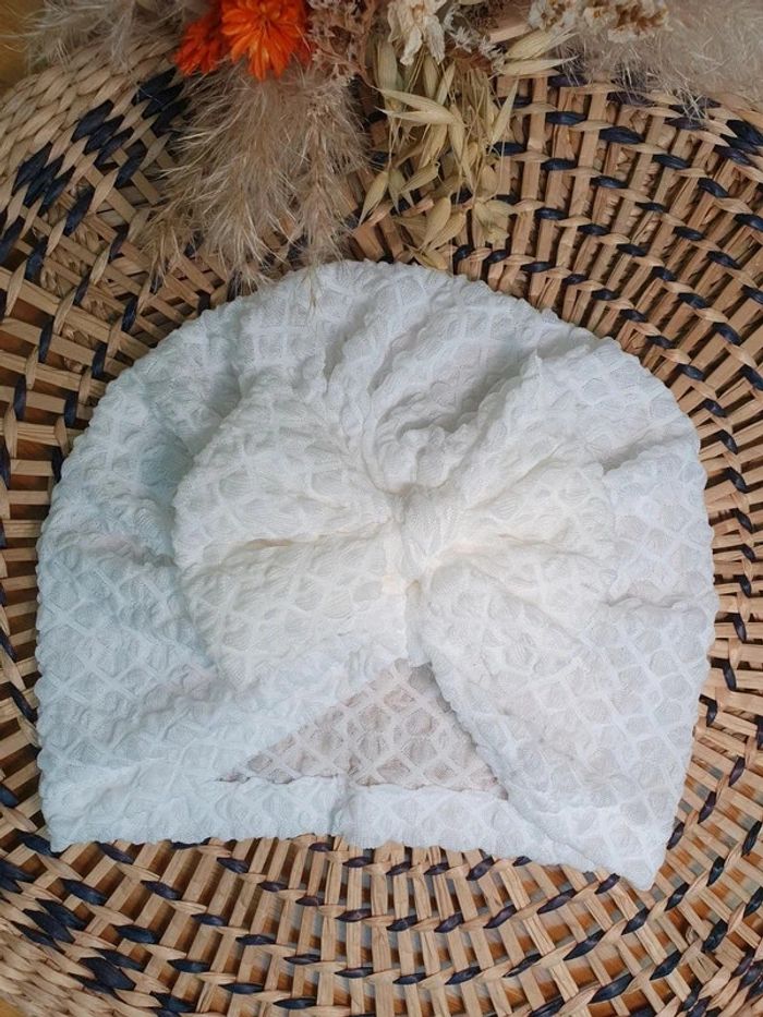 Bonnet - photo numéro 3