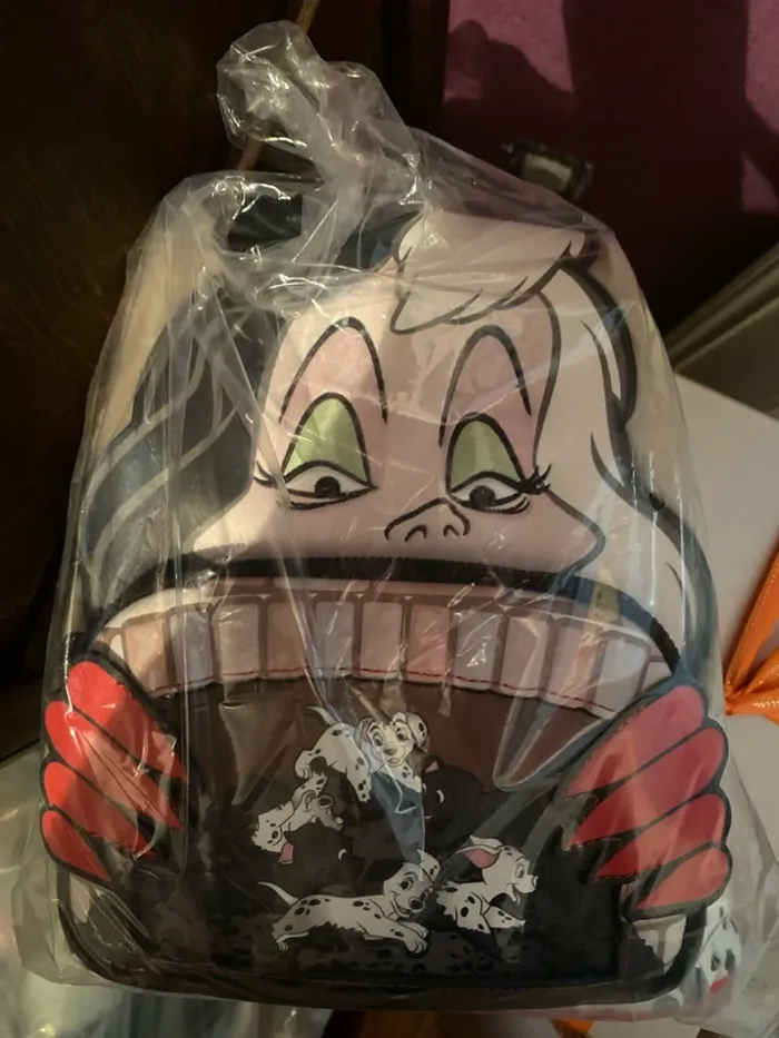 Sac Loungefly Cruella - photo numéro 6