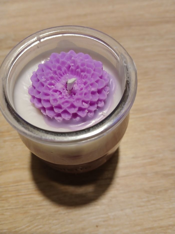 Bougie senteur violette - photo numéro 2