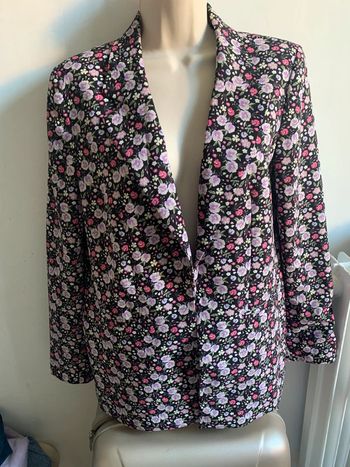 Blazer fleurie rose KIABI