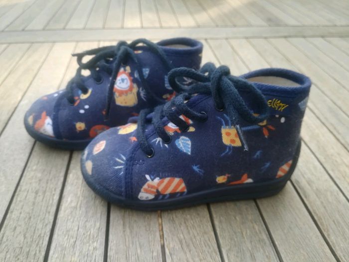 Chaussons Bellamy pointure 22 - photo numéro 2